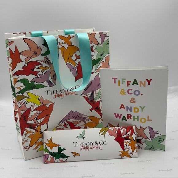 Tiffany & Co. NEW Limited Edition Andy Warhol Coloring Book & Pencils Set W/ Bag - Picture 1 of 6